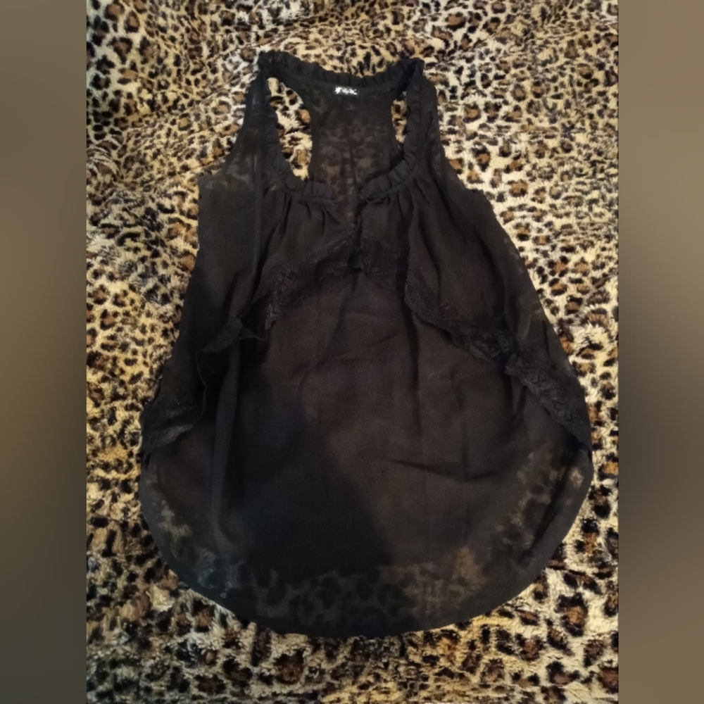 Sleeveless black dress shirt